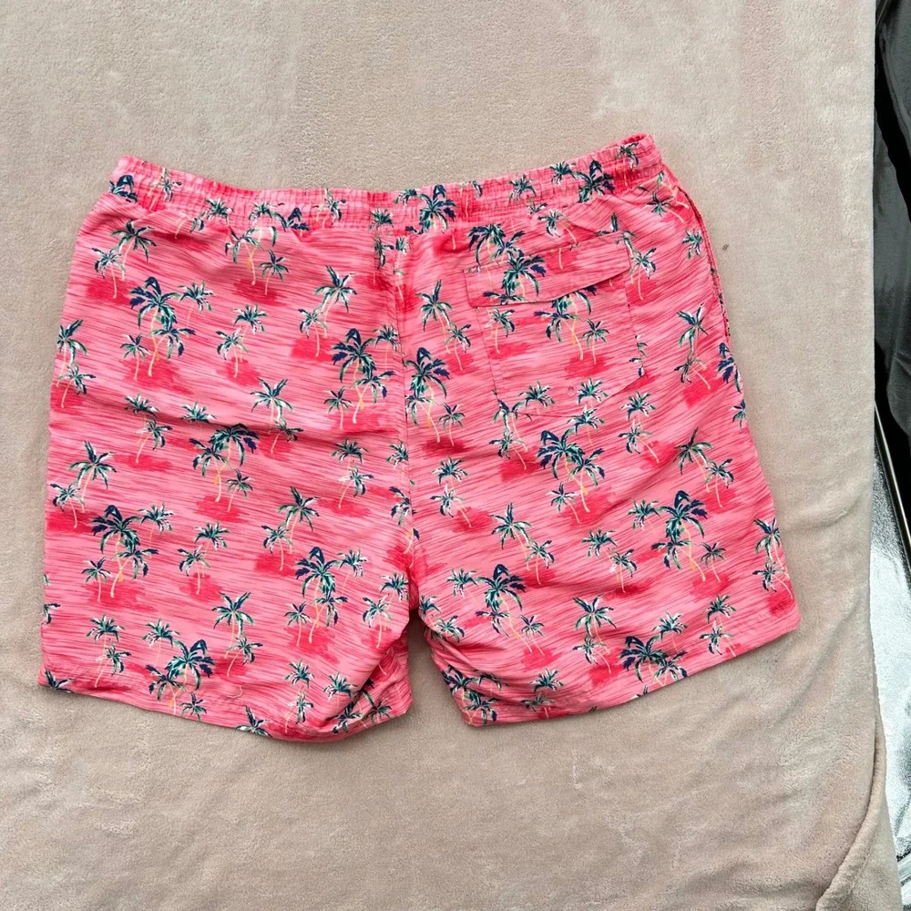 Club Room Mens XXL Swim Trunks Pink Palm Tree Tropical Print Mesh Lined Shorts